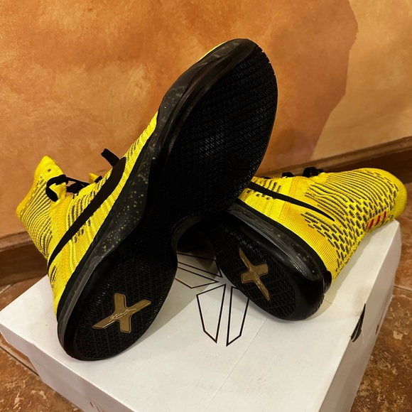 Kobe X Elite Koda Sneakers - Picture 4 of 8